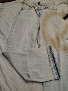 H&amp;M Light Wash Jeans