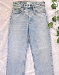 ZARA Light Wash Denim Jeans