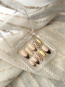 Mocha Polka Dot & French Press-On Nail Set 🤎