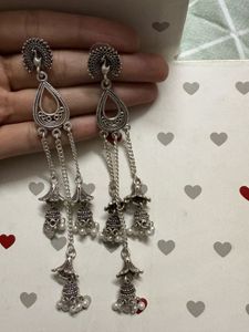 4 pair Earrings