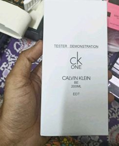 Calvin Klein CK One Eau de Toilette 200ml