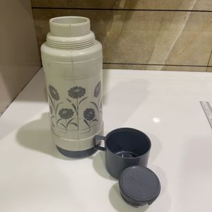 Vintage Floral Thermos Flask