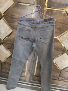 Stylish Grey Jeans for Women