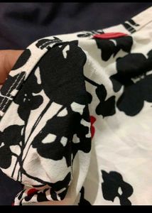 Floral Print one shoulder Top