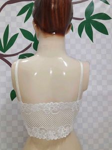 (400)White Lace Bralette