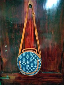 Unique Print Round Sling Bag