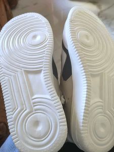 Cream &amp; White Casual Sneakers