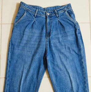 Mom Fit High Rise Blue Jeans