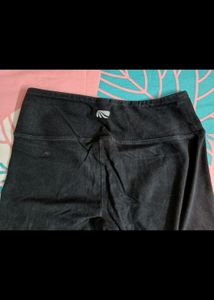 Black Active Wear - Capree ✅