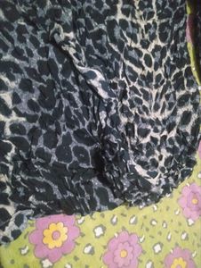 Stylish Leopard Print Button-Up Top