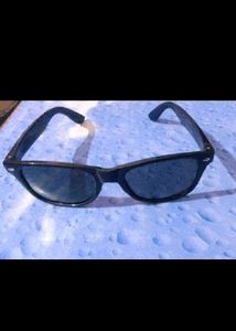 Classic Black Sunglasses