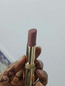 Lakme Powerplay Priming Matte Lipstick