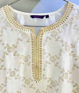 Elegant White &amp; Gold Straight Kurta
