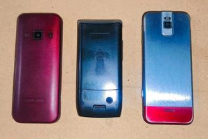 Vintage phones of lava, moto and samsung.
