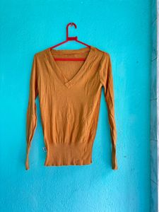Mustard yellow V-Neck Long Sleeve Sweater