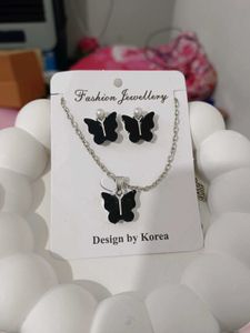 Cute Butterfly Necklace &amp; Earring Set