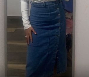 Highwaist Denim Skirt with Button Detail
