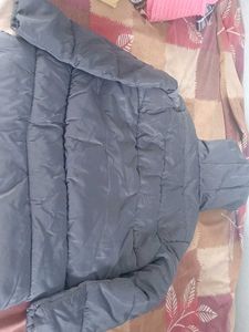 Stylish Padded Jacket with Floral Embroidery