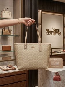 Coach Signature Tote Bag