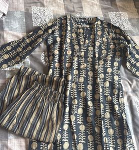 Stylish Printed Kurta Set