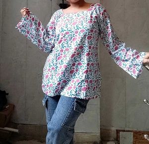 Women Short Kurti Top