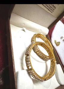 Elegant Pearl &amp; Crystal Bangles Set