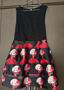 Cute Black &amp; Red Doll Print Dress