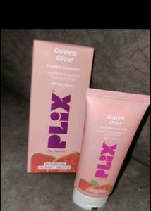 Plix Guava Glow Smoothie Moisturizer
