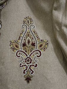 Men's Embroidered Kurta
