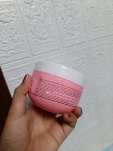 Mamaearth Beetroot Moisturizer
