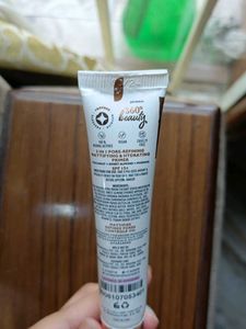 Just Herbs 3-in-1 Pore Refining Primer