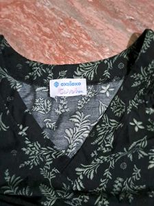 Black Floral Print V-Neck Top