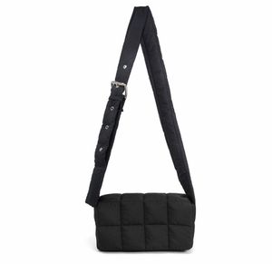 Padded Quilted Crossbody Bag🤍