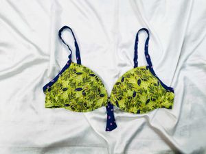 🇳🇿💫🎀Green Printed Bra