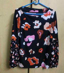 Stylish Printed Long Sleeve Top
