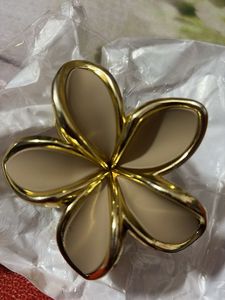 Elegant Flower Hair Clip