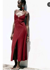 Elegant Red Midi Dress with Slit