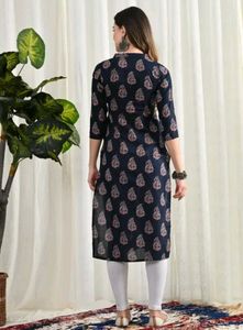 Floral And Paisley Print Pure Cotton Navy Blue Kur