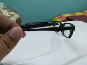 spectacles (frame)