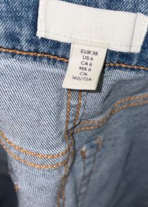 Light Wash Flared Jeans