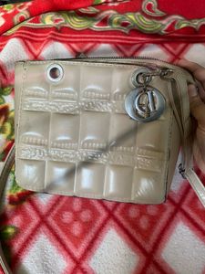 Cream Textured Handbag
