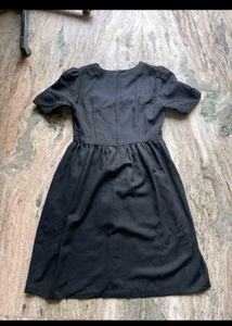 Elegant Black Short Sleeve Dress