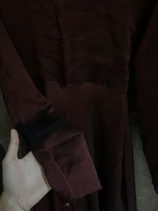Elegant Long-Sleeve Maroon Dress