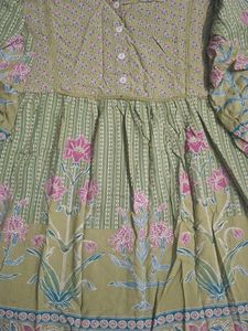 Beautiful Green Floral Print Kurta