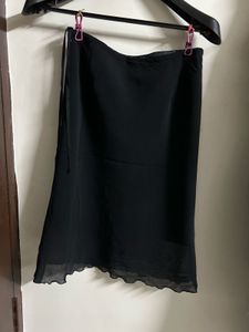 Chic Black Midi Skirt