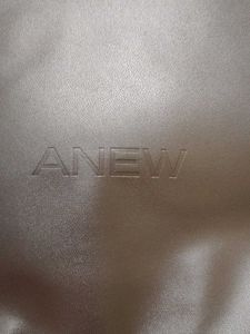 Anew Vanity Pouch - Rose Gold