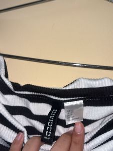 H&amp;M Striped Off-Shoulder Top