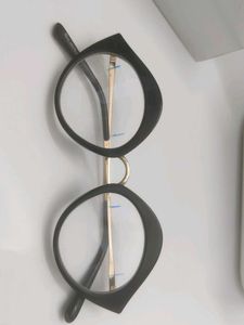 Unique Black Cat-Eye Eyeglasses