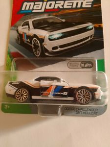 Majorette Dodge Challenger Moving parts