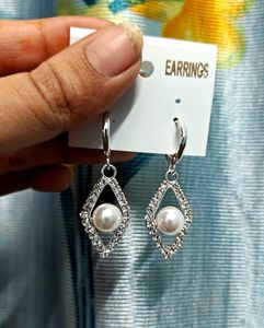 Elegant Pearl Drop Earrings